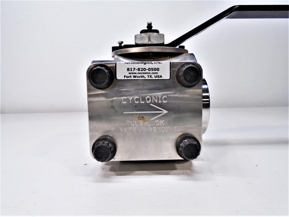 Cyclonic STDC Series 2" Threaded Side Entry Control Valve 316 Stainless 5000 MOP